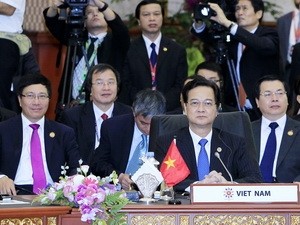 Vietnam trägt zum Erfolg des 23. ASEAN-Gipfeltreffens - ảnh 1