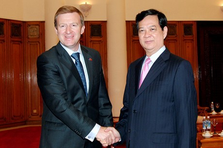 Premierminister Dung trifft Coleman, Verteidigungsminister Neuseelands - ảnh 1