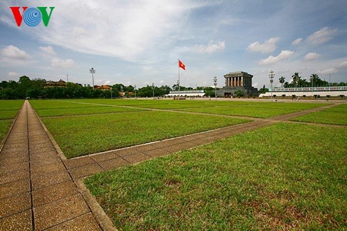 Historischer Ba Dinh-Platz und Erinnerung an das Treffen am Nationalfeiertag - ảnh 1