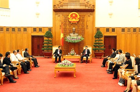 Vize-Premierminister Vu Duc Dam trifft SARBICA-Delegation  - ảnh 1