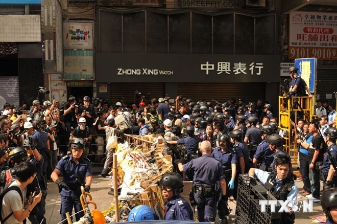 Erneute Zusammenstöße in Hongkong - ảnh 1
