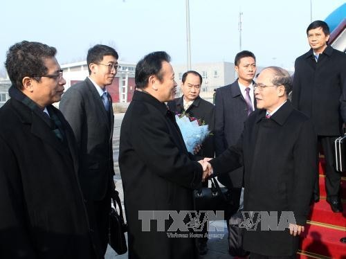 Verstärkung der Zusammenarbeit zwischen Parlamenten Vietnams und Chinas - ảnh 1