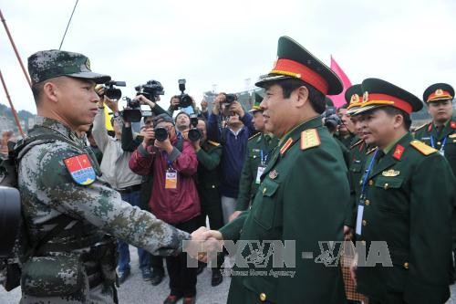 Erfolgreicher 3. Verteidigungsaustausch an der Grenze zwischen Vietnam und China - ảnh 1