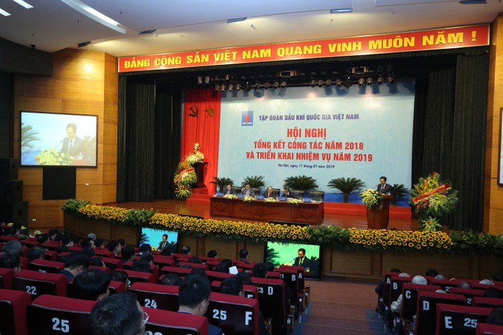 Premierminister Nguyen Xuan Phuc nimmt an Bilanzkonferenz von PVN teil - ảnh 1