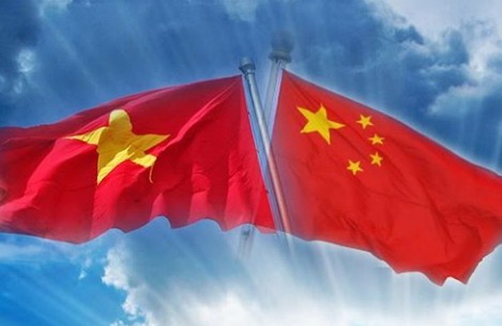 Spitzenpolitiker Vietnams und Chinas tauschen Glückwunschbriefe zum Neujahr aus - ảnh 1