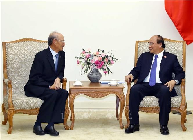 Premierminister Nguyen Xuan Phuc empfängt den Vorsitzenden des Konzerns CapitalLand - ảnh 1
