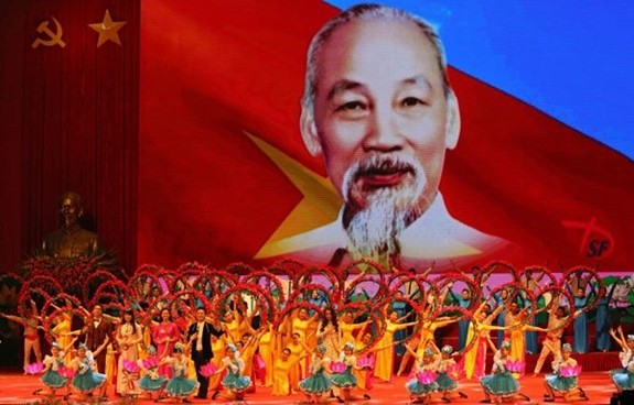 Sonderprogramm “Letzte Ratschläge von Präsident Ho Chi Minh” - ảnh 1