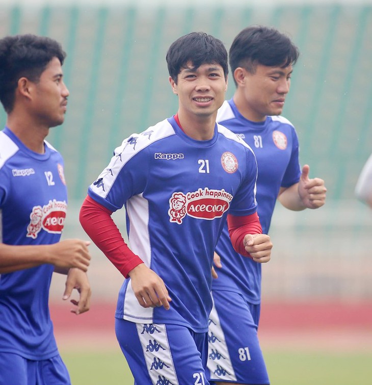 Fußballverein von Ho Chi Minh Stadt ohne Cong Phuong und Huy Toan beim Spiel gegen Hanoi FC - ảnh 1