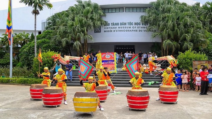 Traditionelles Mittherbstfest im ethnologischen Museum Vietnams - ảnh 1