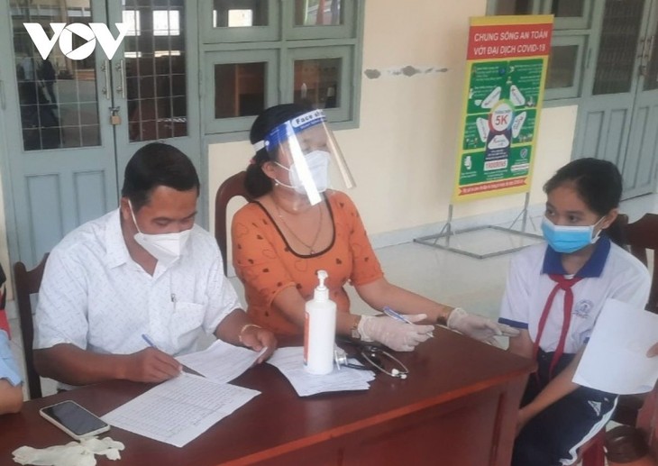Vietnam meldet fast 1.700 Covid-19-Neuinfektionen - ảnh 1
