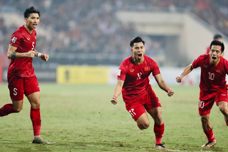 Spielertransfer: Vier Fußballer der Nationalmannschaft spielen für Fußballklub der Polizei von Hanoi - ảnh 1