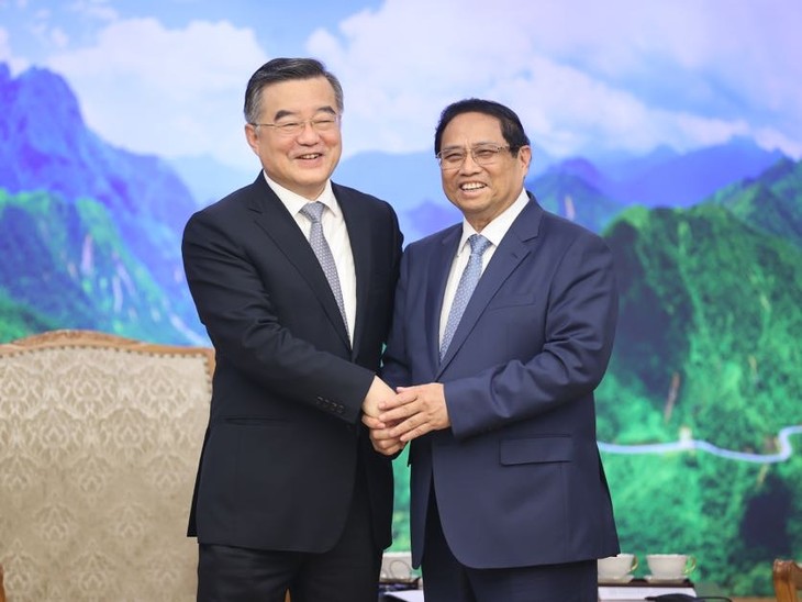 Pham Minh Chinh trifft stellvertretenden Vorsitzenden des Ständigen Ausschusses des Nationalen Volkskongresses Chinas - ảnh 1