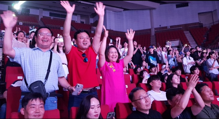 Festival “We are together” fördert den Kulturaustausch zwischen Vietnam und Südkorea - ảnh 2