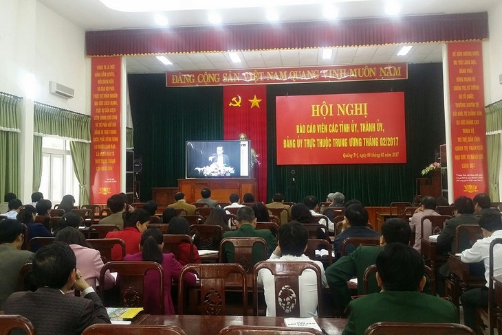  越共中央宣教部举行2017年2月报告员会议 - ảnh 1