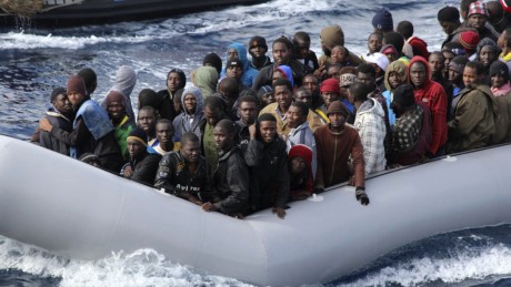 意大利加大驱逐非法移民力度 - ảnh 1
