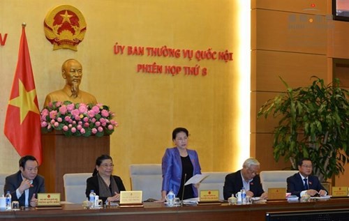 越南14届国会常委员会8次会议闭幕 - ảnh 1