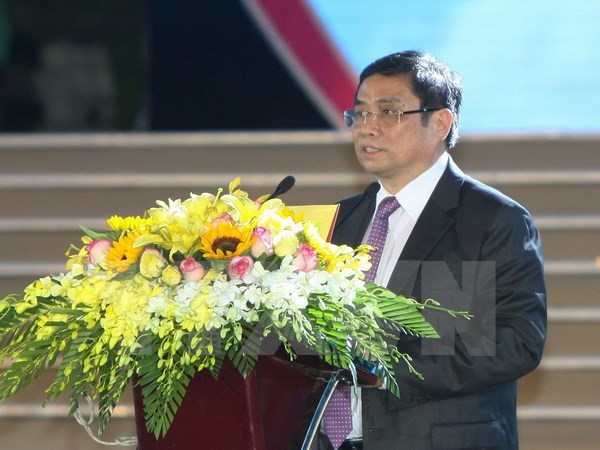 越共中央组织部部长范明正出席香港回归中国二十周年招待会 - ảnh 1