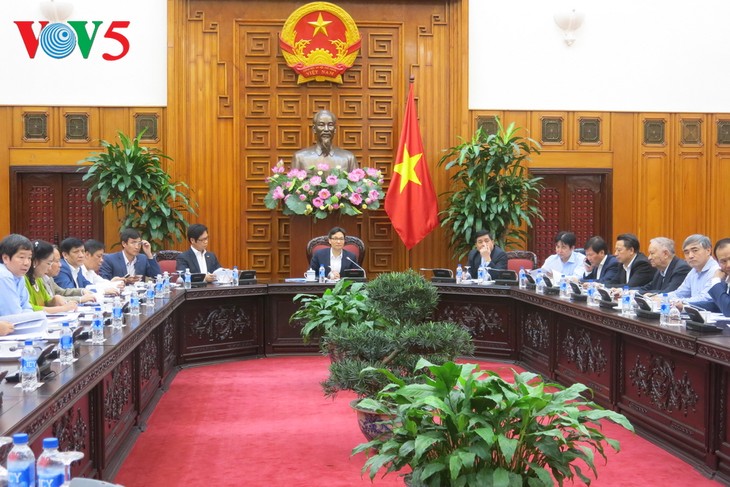 越南可持续发展与提高竞争力国家委员会在河内举行会议 - ảnh 1