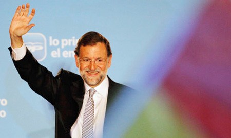 Machtwechsel in Spanien wegen der Schuldenkrise - ảnh 1