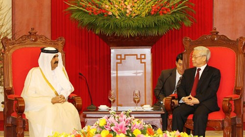 KPV-Generalsekretär trifft den katarischen Scheich - ảnh 1