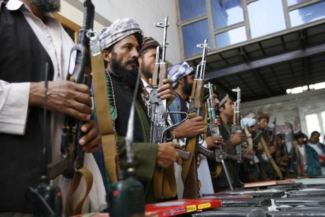 Afghanistan wirft USA und Taliban geheime Friedensgespräche vor - ảnh 1