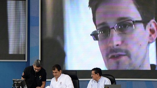 USA üben Druck auf Ecuador wegen Edward Snowden aus - ảnh 1