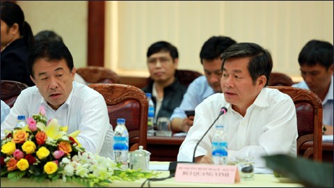 ADB und Investitionsministerium überprüfen die Wirtschaftszone am Grenzübergang Bo Y - ảnh 1
