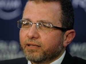 Ägyptens Gericht gibt Haftbefehl gegen Ex-Premierminister Kandil  - ảnh 1