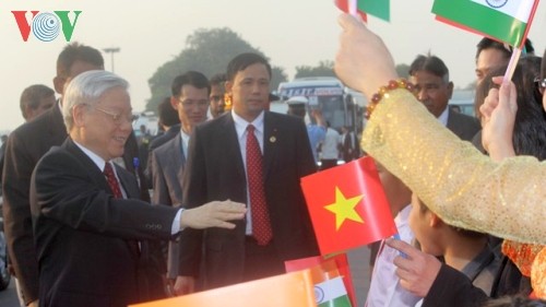 KPV-Generalsekretär Nguyen Phu Trong besucht Indien - ảnh 1