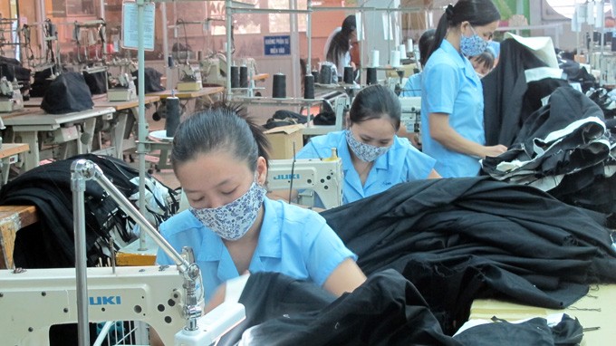 Textilbranche löst Schwierigkeiten in Materialien - ảnh 1