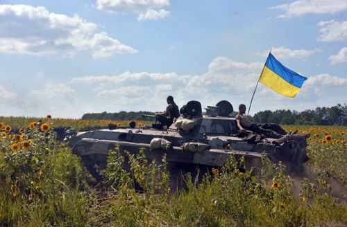 Ukraine öffnet Offensive im Osten - ảnh 1