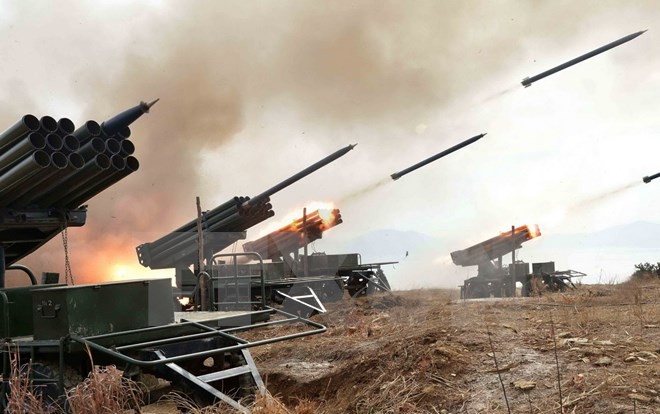 Nordkoreas Staatschef fordert die Armee zur Kampfbereitschaft auf - ảnh 1