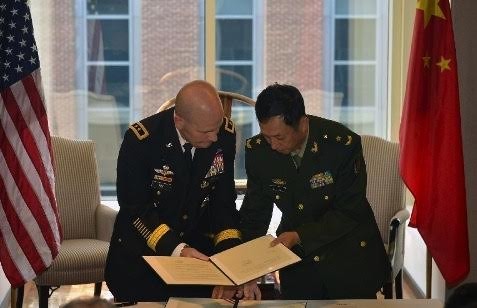 USA und China bauen Dialogmechanismus der Armeen auf - ảnh 1