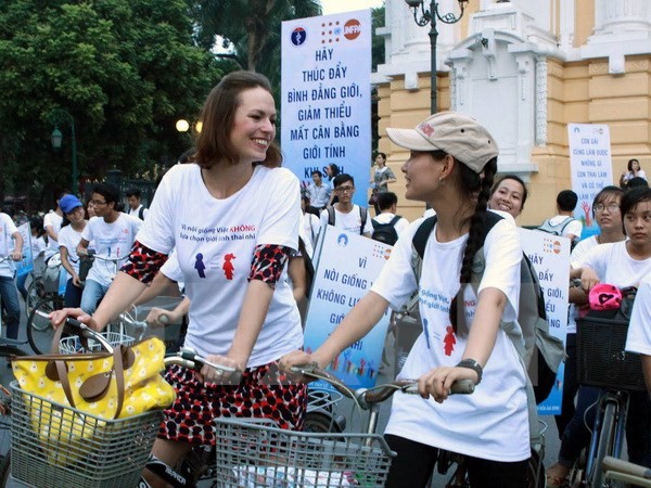 Vietnam nimmt am Dialog über die Umsetzung der Frauenrechtskonvention CEDAW teil - ảnh 1
