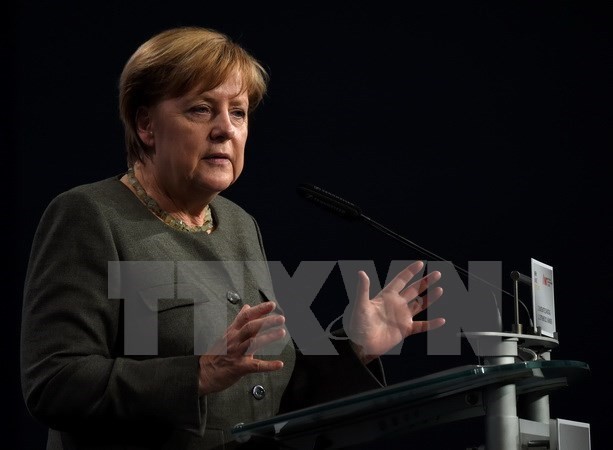 Deutsche Bundestagswahl: Merkel gewinnt gegen ihren Herausforderer im TV-Duell - ảnh 1