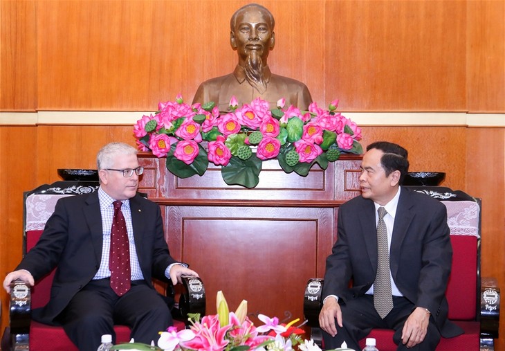 Vorsitzender der Vaterländischen Front Vietnams empfängt Australiens Botschafter - ảnh 1