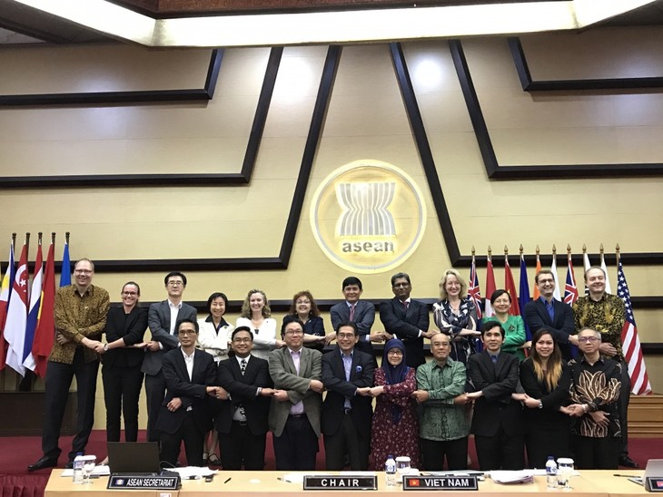 ASEAN ist aktiv bei der Verkleinerung des Entwicklungsabstands zwischen Mitgliedsländern - ảnh 1