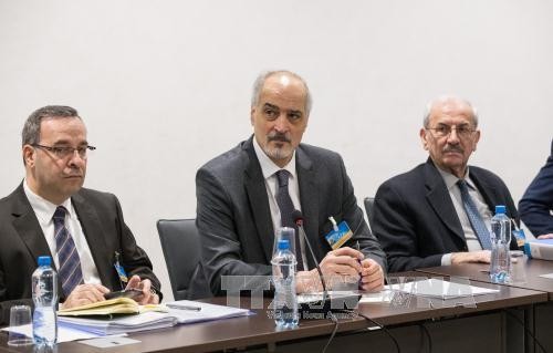 Delegation der syrischen Regierung kehrt an Verhandlungstisch in Genf zurück - ảnh 1