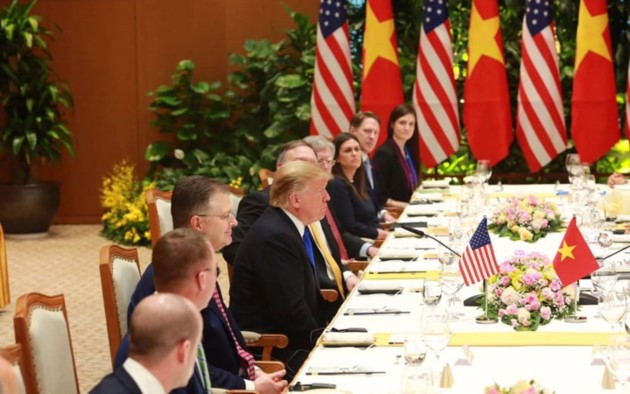 Vietnams Spitzenpolitiker empfangen US-Präsidenten Donald Trump - ảnh 15