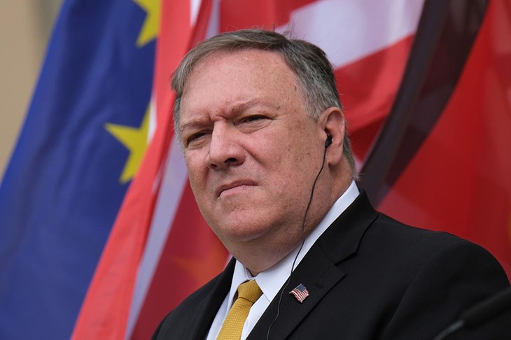 Vier US-Senatoren rufen Außenminister Pompeo zur Meinungsäußerung über Ostmeer-Problem auf - ảnh 1