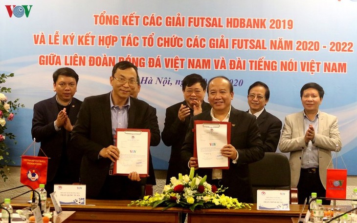 VOV und VFF arbeiten in Organisation der Futsal-Turniere 2020-2022 zusammen - ảnh 1