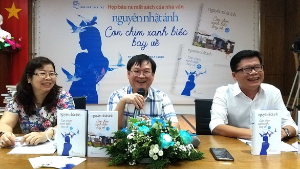„Der blaue Vogel fliegt zurück“ von Nguyen Nhat Anh veröffentlicht - ảnh 1
