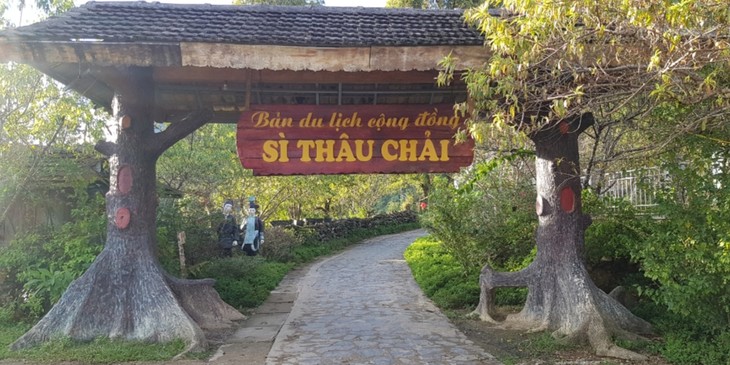 Die Anziehungskraft des Gemeindetourismusdorfes Si Thau Chai - ảnh 1