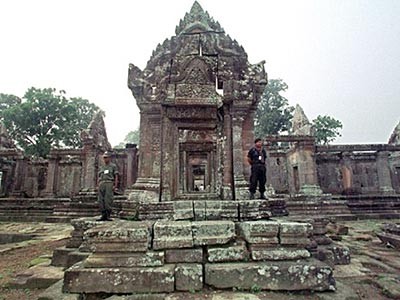 PM Kamboja mengimbau membangun perbatasan damai dengan Thailand - ảnh 2