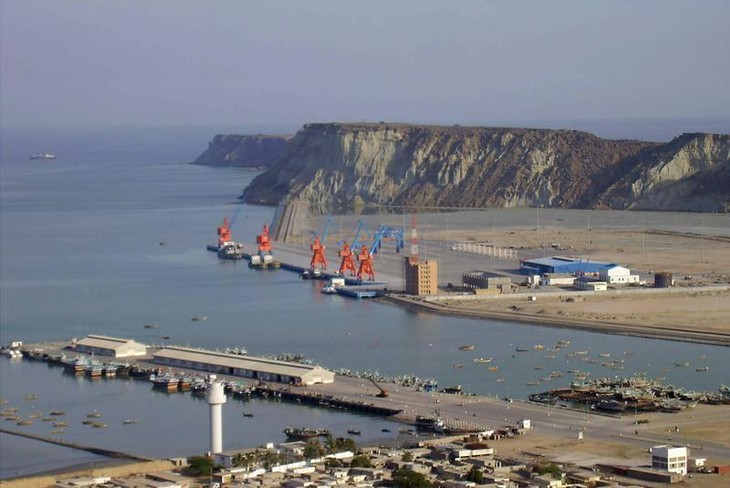 Pakistan menyerah-terimakan pelabuhan strategis Gwadar kepada Tiongkok - ảnh 1