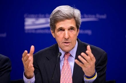 Menlu Amerika Serikat menunda perlawatan ke Timur Tengah untuk menghadiri pertemuan darurat tentang Suriah - ảnh 1