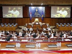 Parlemen Kamboja menolak argumentasi melanggar Undang-Undang Dasar - ảnh 1