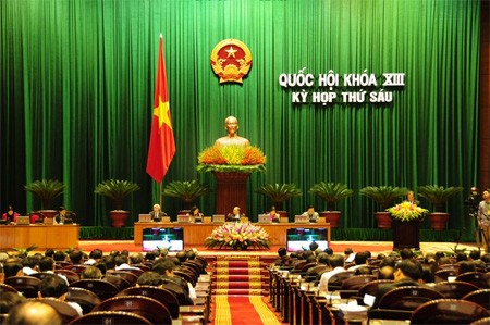  MN Vietnam melalukan perbahasan kali terakhir tentang Rancangan Amandemen Undang-Undang Dasar-1992 - ảnh 1