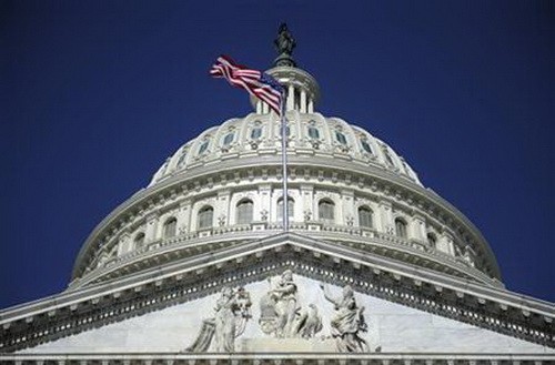 Senat AS mengesahkan anggaran keuangan tahun fiskal 2014 dan tahun 2015. - ảnh 1