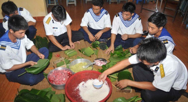 Hari Raya Tahun Baru tradisional datang lebih dini di kecamatan pulau Sinh Ton - ảnh 1